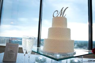 Holly's Cakes LLC - 29