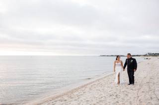 Sea Crest Beach Resort - 7