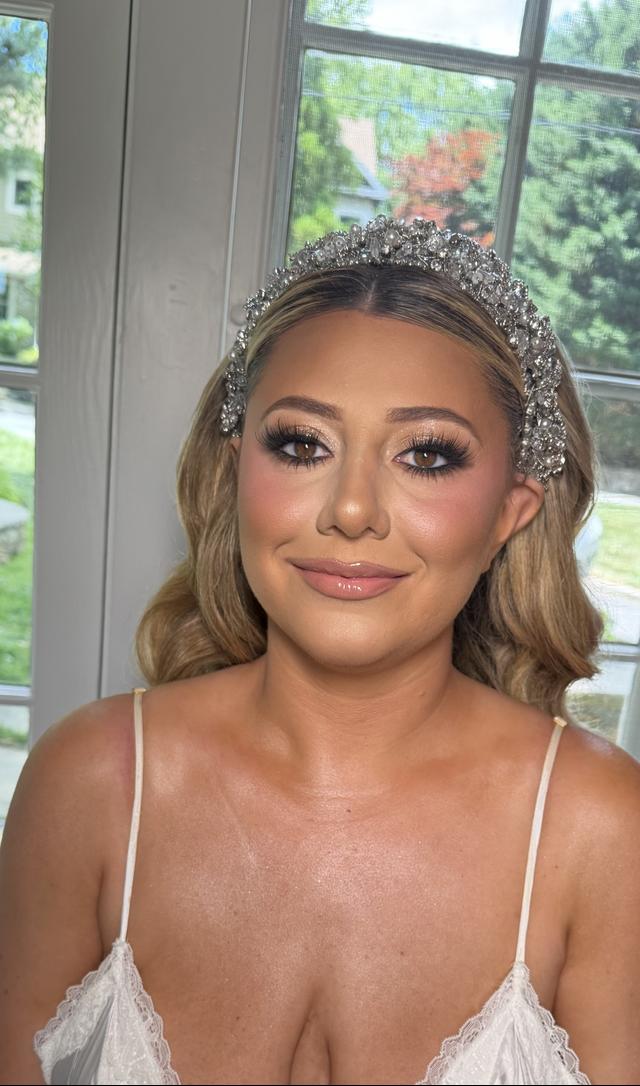 Carolyns Makeup Artistry - 1