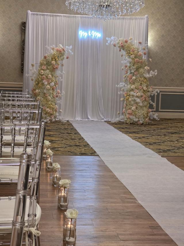 Crystal Ballroom at the Radisson Hotel of Freehold - 2