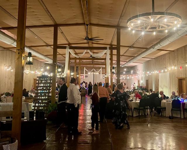 Hickory Bridge Farm Restaurant and Bed & Breakfast - 4