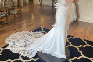 Lillian's Bridal Boutique - 5