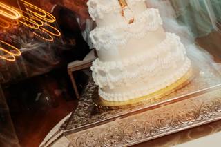 Bredenbeck's Bakery - 7