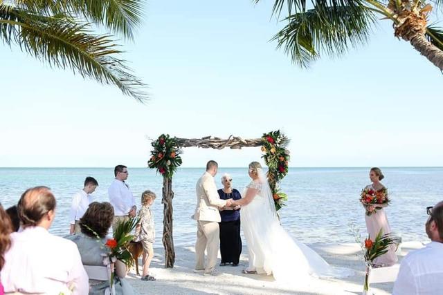 Amara Cay Resort - 4