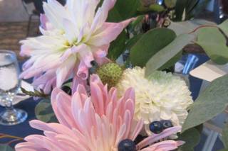 Tulips Floral Design Studio - 5