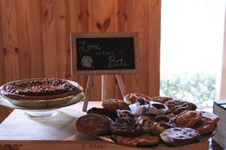 Aubery Rose Weddings & Decor - 25