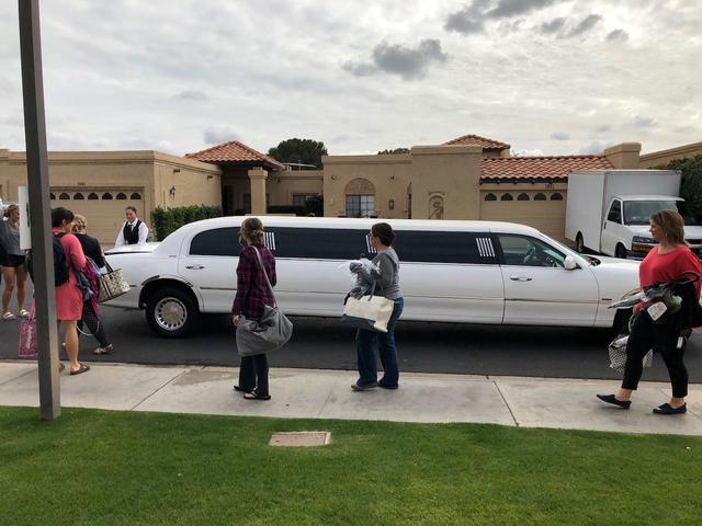 Arrive in Style Limousine - 4