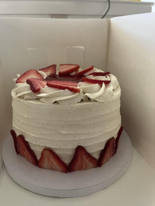 Mi Amor Bakery and Custom Creations - 3