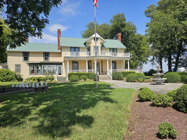 Old House Vineyards - 3