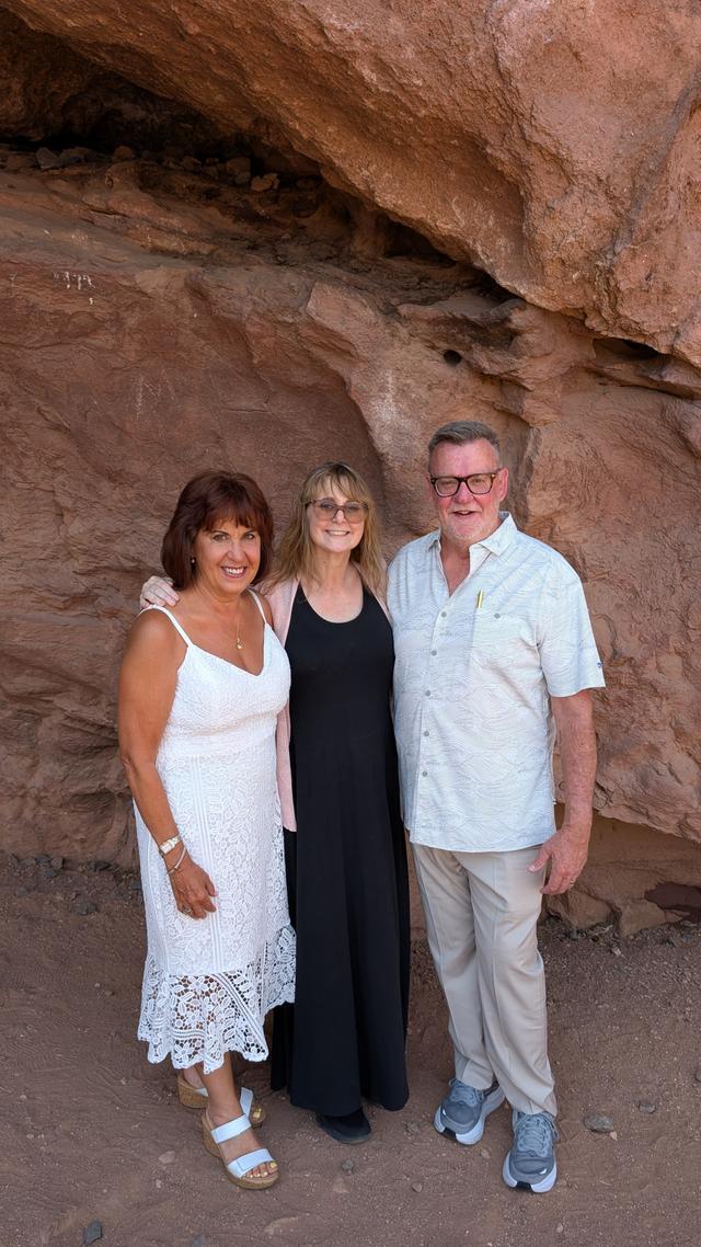 Rev. Kelly Robbins Wedding Officiant - 2