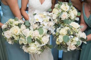 Pink Pelican Florist - 35
