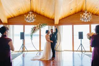 The Edgewater Hotel - 5