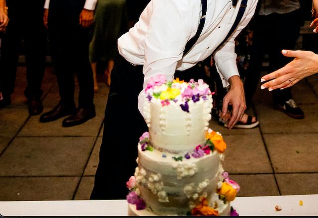 Lael Cakes - 1