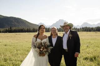 Joann McGregor Wedding Officiant - 7