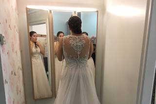 The Savvy Bride - 12