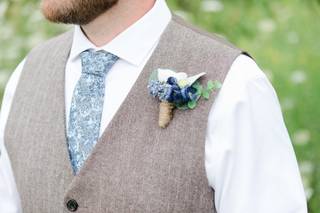 Lush Floral Design - 19