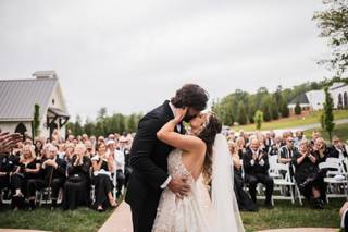 Cue The Champagne Event Planning and Design - 19