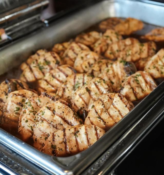 Trumps Catering - 2