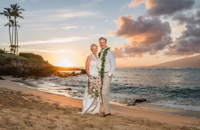 Happily Maui'd - 3