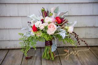 Shelley's Flowers & Gifts - 100