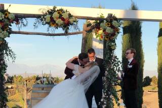 Bella Flora Wedding & Event Designs - 8