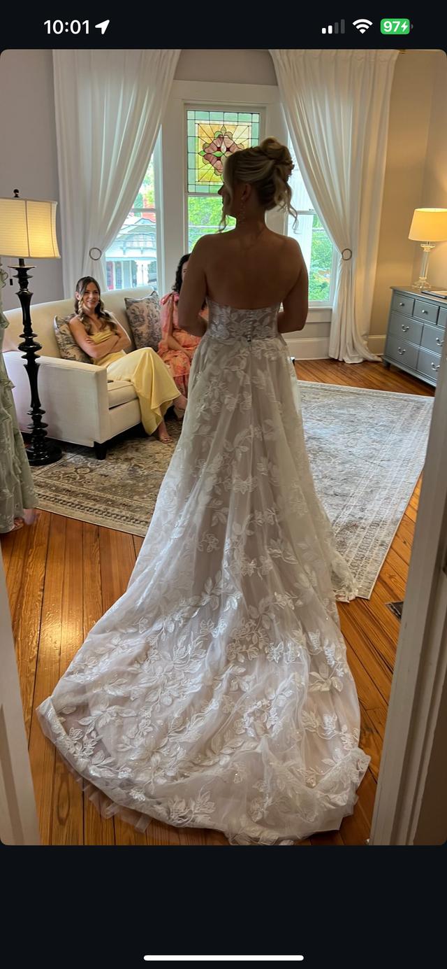 Hanan's Bridal - 1