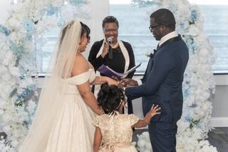 Weddings Quick and Sweet - 11