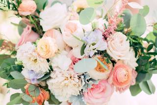 Unique Floral Designs - 18