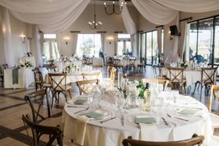 Truffle Pig Winery by Wedgewood Weddings - 10