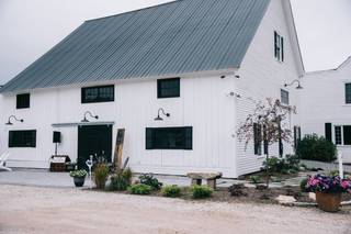 Bear Mountain Inn + Barn - 99