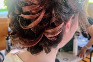 Lari Manz Hair & Makeup - 17
