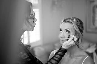 The Veil Hair and Makeup Co - 21