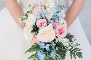 Bella Blooms & Events - 14