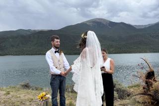 Wandering Honeymooners - 4