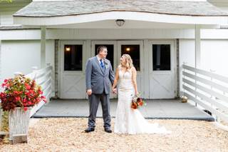 Round Barn Farm Event Center - 22