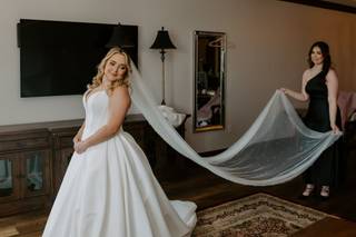 Southern Tease Luxury Hair & Makeup - 16