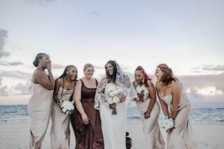 Barefoot Bridal - 18