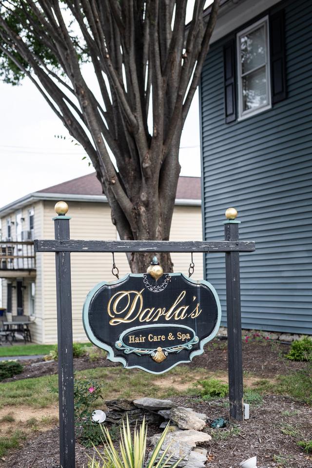 Darla's Hair Care and Spa - 2