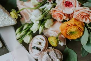 A Rose Garden Florist - 7