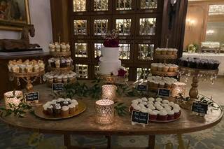 Elegance On Display - 20
