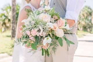 Blooming Flowers and Gifts - 14