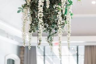 Gray's Florist & Garden Center - 26