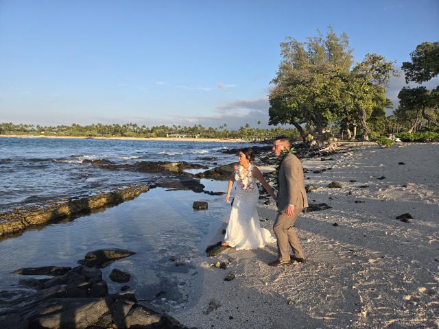 Simple Kona Beach Weddings - 4