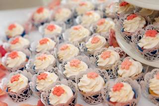 Girl Meets Cake - 23