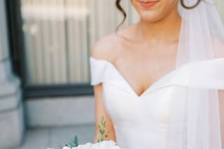 Viviano Flower Shop - 7