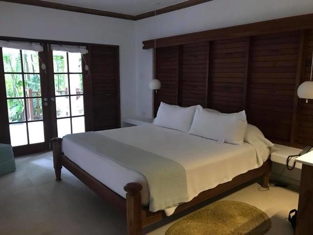 All About Vacations and Honeymoons - 2