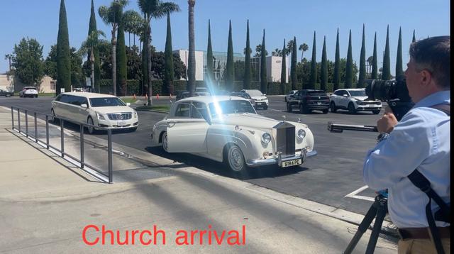 I. G Rolls-Royce limos service - 1