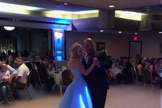 A-1 Entertainment & Photo Booth's - 12