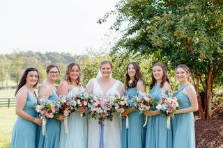 Samantha Greenfield Designs in Floral Artistry - 10