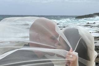 Just Married Hawaii - 7